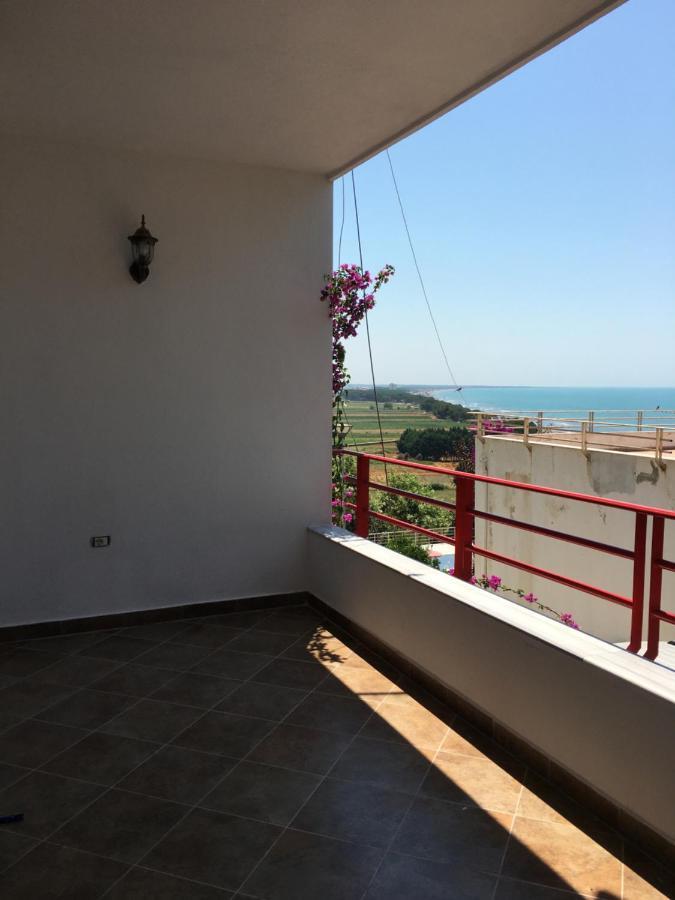 Oasis Residency Apartment Spille Exterior photo